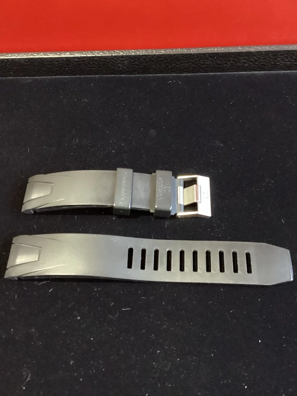 Omega Seamaster Pro Rubber Strap 20mm Ref. 98000085 + Tang Ref. 94512012
